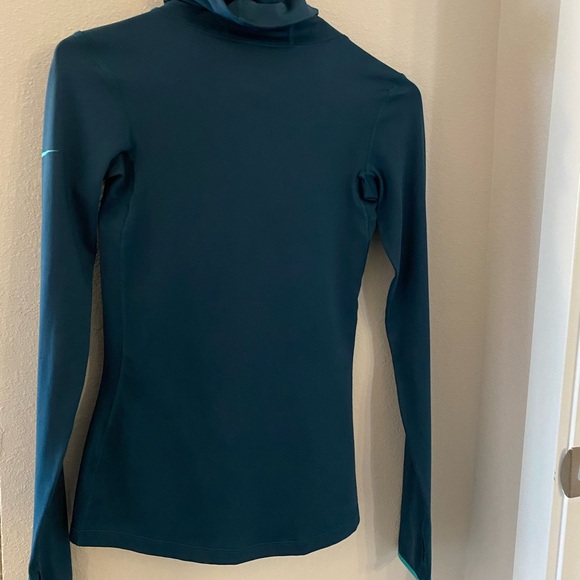Nike Long Sleeve Top - Picture 5 of 5